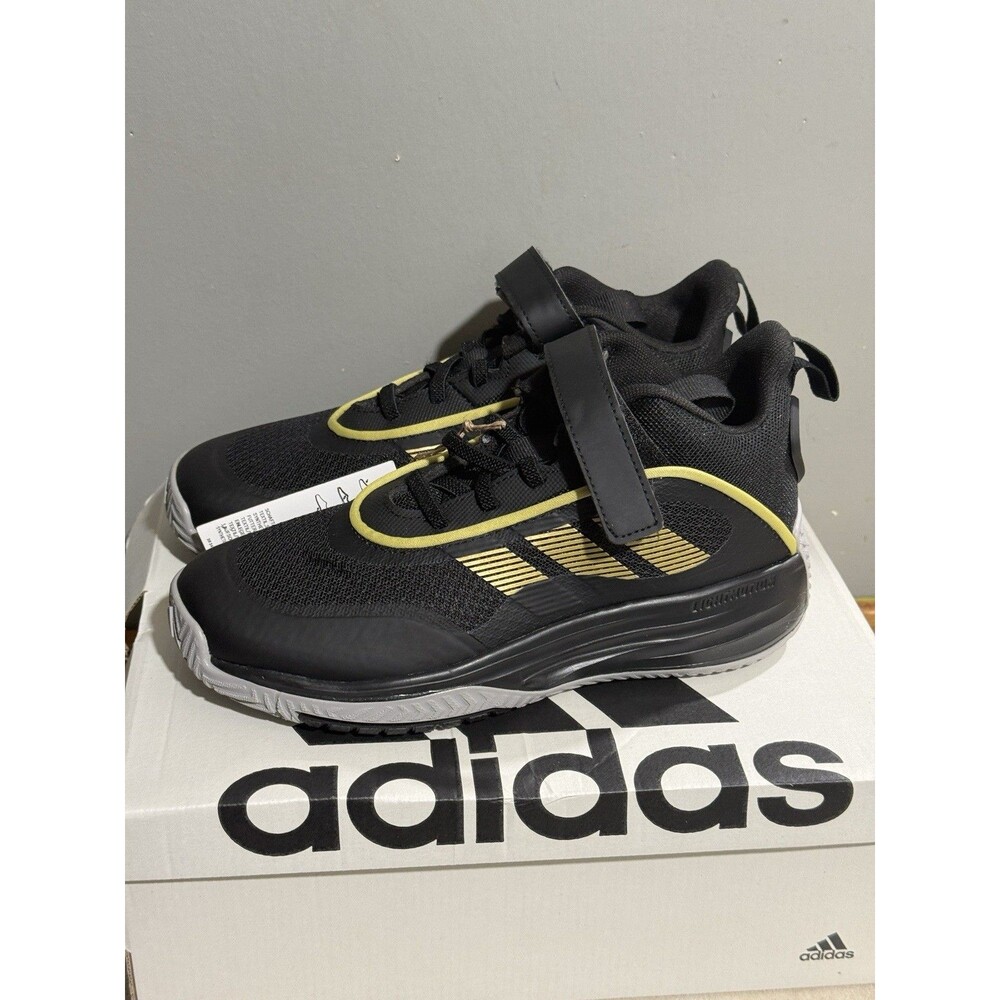Adidas Own The Game 3.0 Boys Size 3 Basketball Shoe Athletic Sneaker Black New